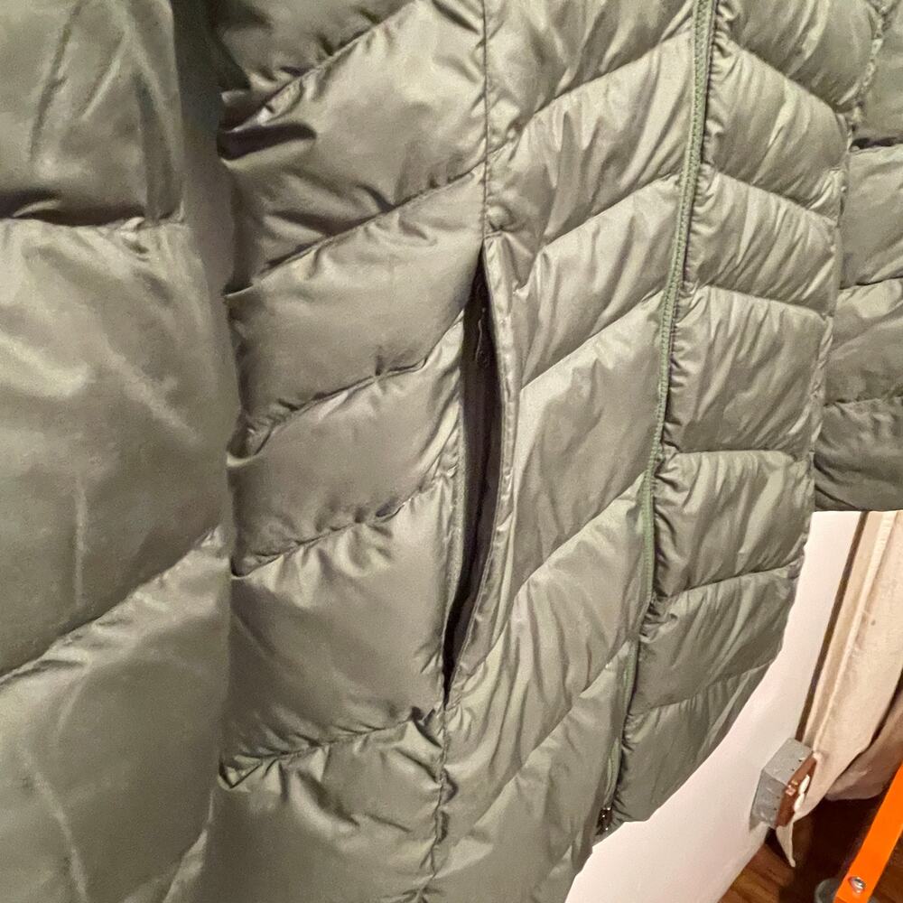 Marmot Women's Montreal Coat in Crocodile Size: XS - Picture 5 of 9